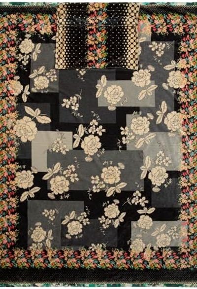 Johnny was Willa Travel Blanket Soft Polyester Floral Black Flowers New
