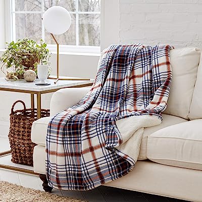 Travel Blankets: Your Ticket to Cozy Adventures
